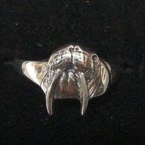 .925 Sterling silver walrus solid ring.